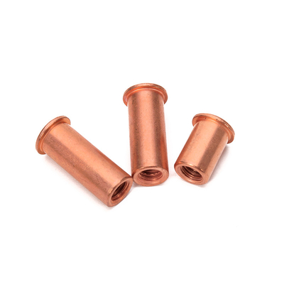 Conexión hecha fácil con nueces de remachado de latón no estándar y nueces de soldadura puntual M2-M35 asequibles con control garantizado