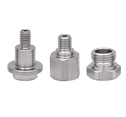 Conexión de brida de cabeza cuadrada Mecanizado CNC Partes automáticas para 1/2' 4' Panel de aluminio Acero en aplicaciones industriales