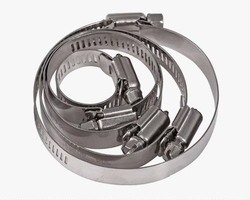 Clampada de manguera SS304 de instalación rápida al estilo alemán con material de acero al carbono y sistema de medición métrica en stock