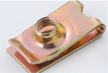 Sistema métrico de medición zincado M4-M10 Nut de pinza U de acero inoxidable para soluciones de fijación roscada