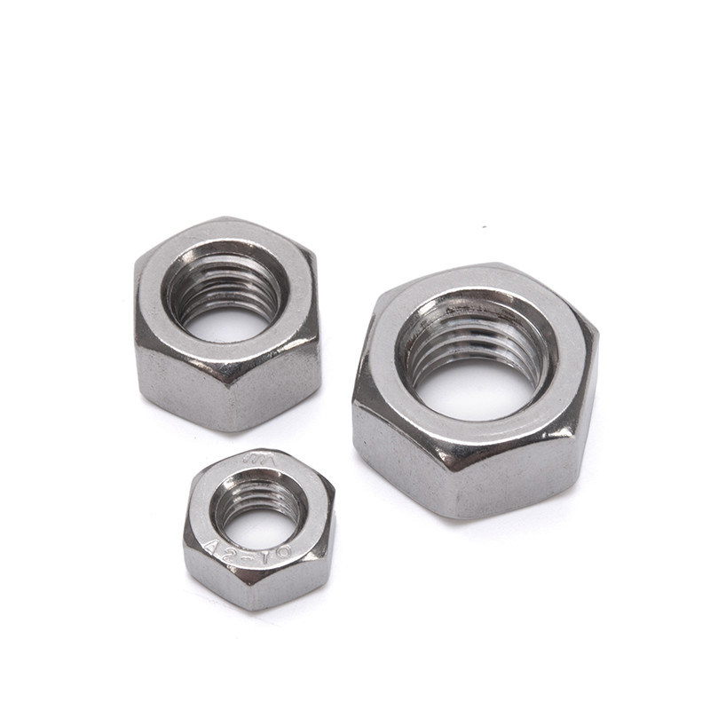 M32 y M50 Nueces hexadecimales SS recubridas de zinc para soluciones de fijación de automóviles pesados en la norma GB