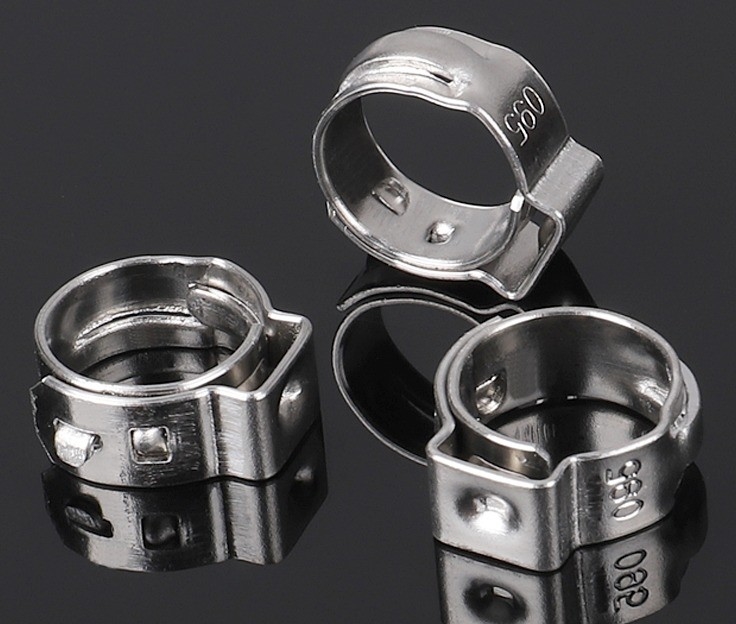 Clampada de garganta sin escalón de oreja única de acero inoxidable para el sistema de medición métrica en instalaciones de tuberías de aceite pesadas