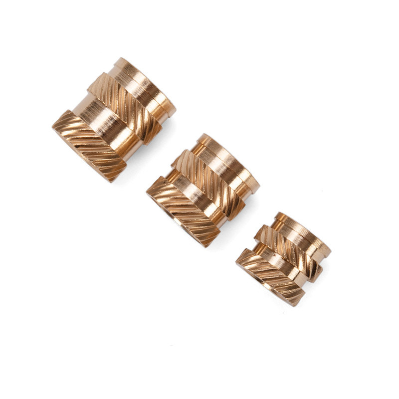 Torsión CNC personalizada y moldeo por inyección M4 Narración de latón roscado inserción de pulgar con finalización recubierta de zinc-plata