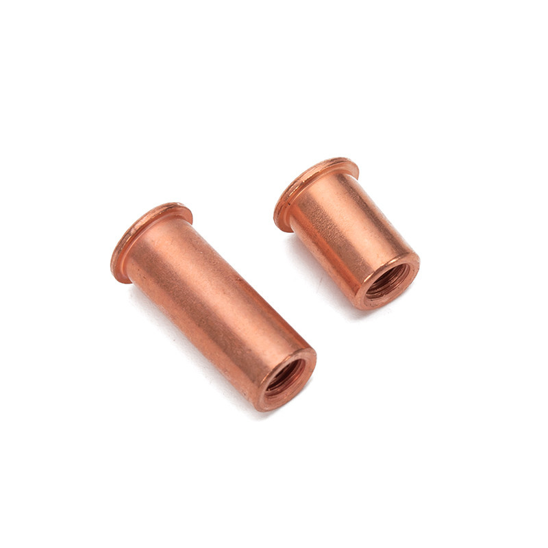 Conexión hecha fácil con nueces de remachado de latón no estándar y nueces de soldadura puntual M2-M35 asequibles con control garantizado