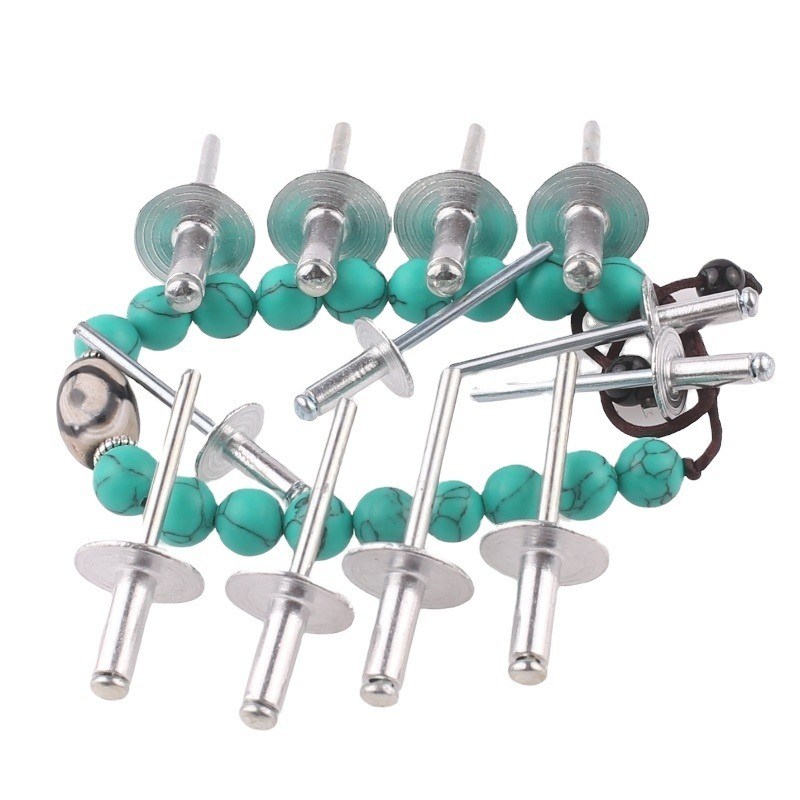 DIN Estándar de aluminio de acero inoxidable estilo de desbloqueo de agarre múltiple abierto cerrado de extremo ciego Rivet pop para productos blancos